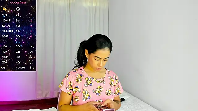 VioletaSotter online show from 04.04.26