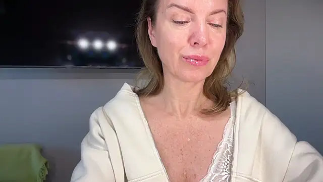 RachellAmazing online show from 09.24.25