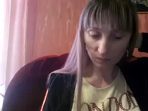 Snapshot of Biddy_Alana chatting on 01.05.25 Biddy Alana online show from 01.05.25