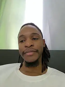 Snapshot of finefinance chatting on 03.19.26 finefinance online show from 03.19.26