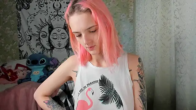 Cutie Adelia online show from 12.09.24