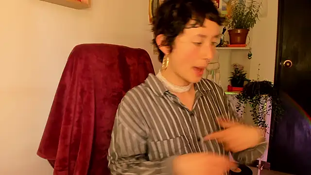 Snapshot of bellaa-w chatting on 10.03.25 bellaa-w online show from 10.03.25