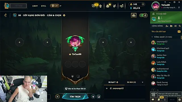 Snapshot of luckyjackie25 chatting on 11.04.25 luckyjackie25 online show from 11.04.25