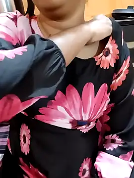 Diya 143 online show from 03.22.25