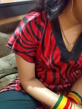 Snapshot of Diya_143 chatting on 04.16.26 Diya 143 online show from 04.16.26