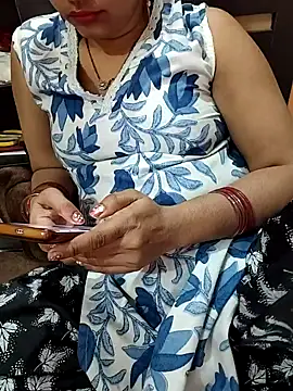 Snapshot of Diya_143 chatting on 04.20.26 Diya 143 online show from 04.20.26