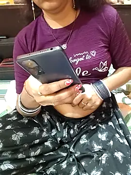 Snapshot of Diya_143 chatting on 05.08.26 Diya 143 online show from 05.08.26