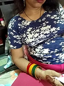 Snapshot of Diya_143 chatting on 05.16.26 Diya 143 online show from 05.16.26