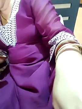 Snapshot of Diya_143 chatting on 07.02.26 Diya 143 online show from 07.02.26