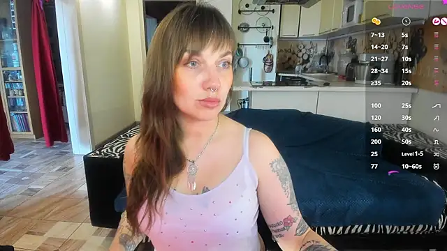 StacyTigerr online show from 05.11.26