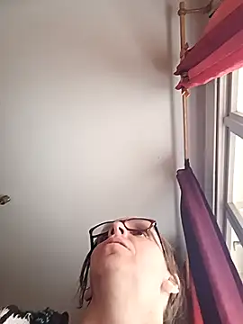 Dettybitch40 online show from 10.12.25