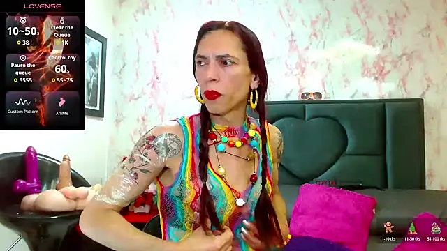 VanessaWolf online show from 11.25.25