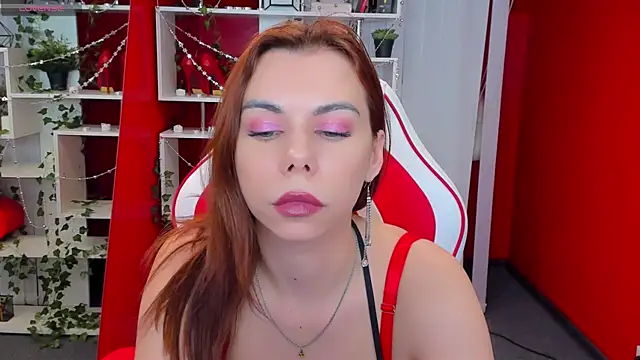 KateCloud online show from 02.07.25