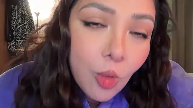 nativepumpkin95 online show from 12.05.25