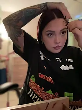 Snapshot of nativepumpkin95 chatting on 02.21.26 nativepumpkin95 online show from 02.21.26