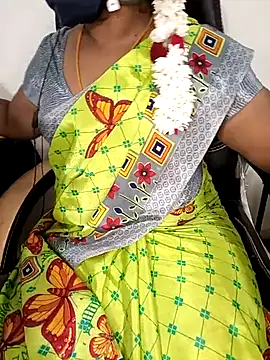 Tamil-hotwife online show from 03.04.25