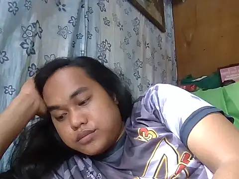 Snapshot of bettina_love chatting on 04.19.26 bettina love online show from 04.19.26