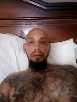 Snapshot of mrbigone45 chatting on 09.15.25 mrbigone45 online show from 09.15.25