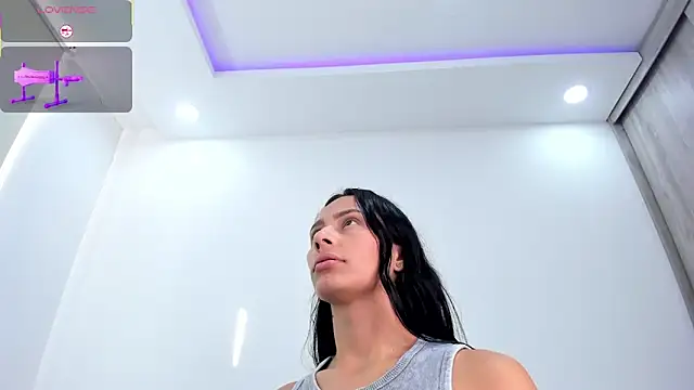 karlyn angels online show from 04.18.26