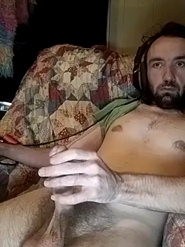 Snapshot of ShadowyTube chatting on 09.26.25 ShadowyTube online show from 09.26.25