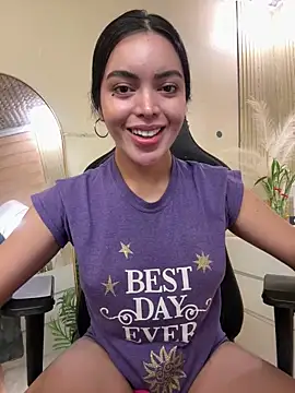 HotstuffCherrySummer online show from 03.27.26