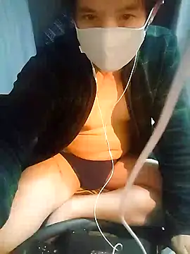 tarou08700870 online show from 10.27.25