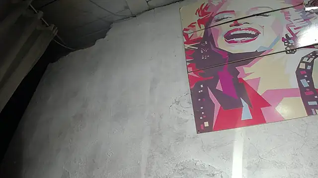 nattashafoxx online show from 02.19.25