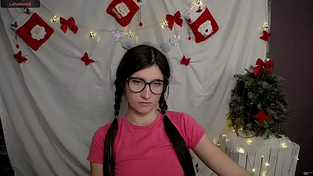 MaryEm976 online show from 12.10.24