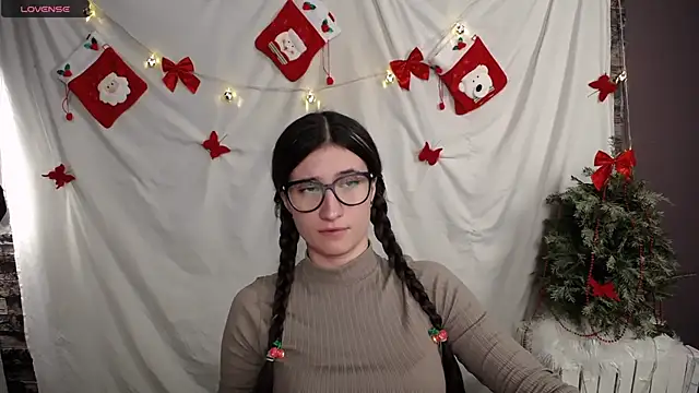 MaryEm976 online show from 12.12.24