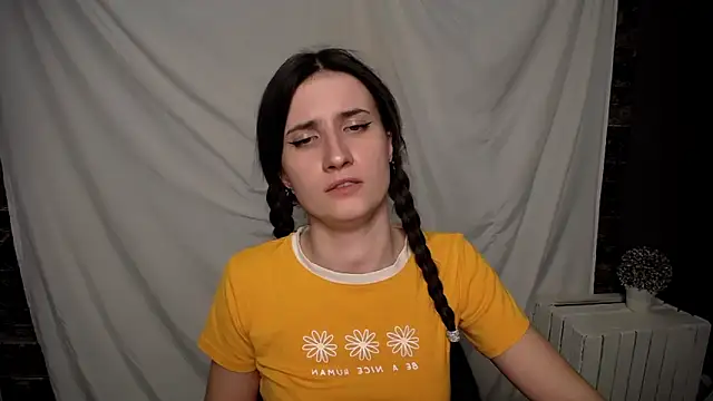 MaryEm976 online show from 02.14.25