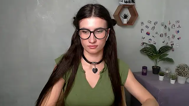 MaryEm976 online show from 09.29.25