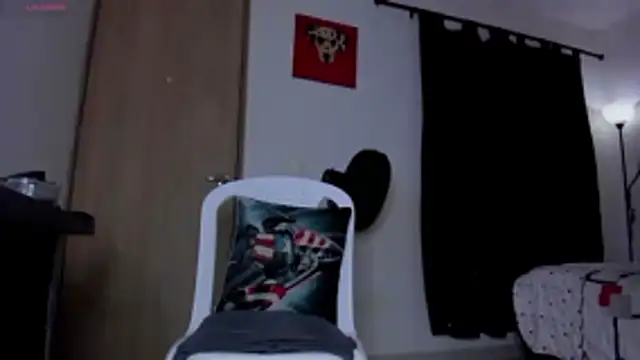 Cloudy pigDude online show from 01.14.26