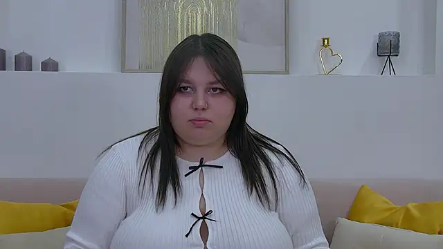 LillianKim online show from 01.20.25