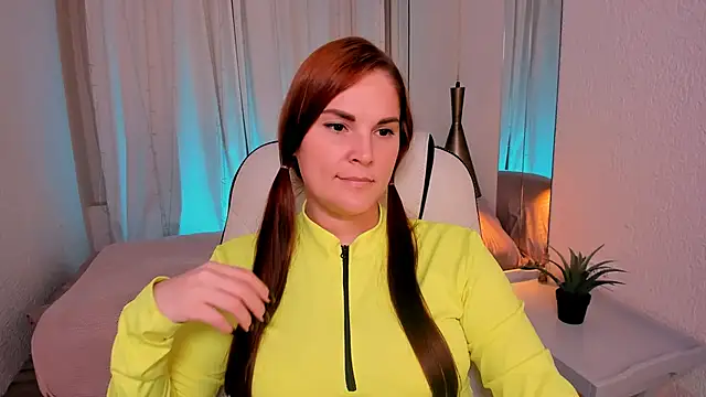 Ellis Foxy online show from 02.02.25