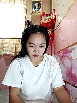 Snapshot of Hotbaby_1523 chatting on 04.29.26 Hotbaby 1523 online show from 04.29.26
