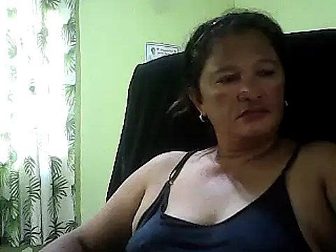 hott scarlett online show from 02.05.25