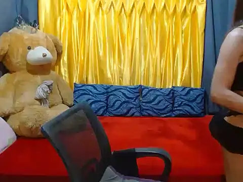 xxSexyBitch69xx online show from 01.14.25