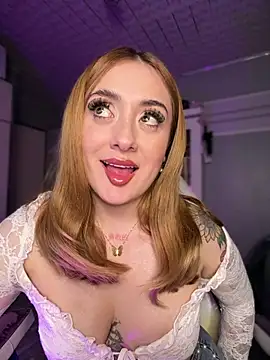 Sam Thompsoon  online show from 03.28.26