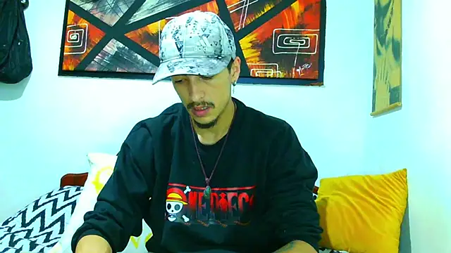 Snapshot of ryan_maxy chatting on 11.19.25 ryan maxy online show from 11.19.25