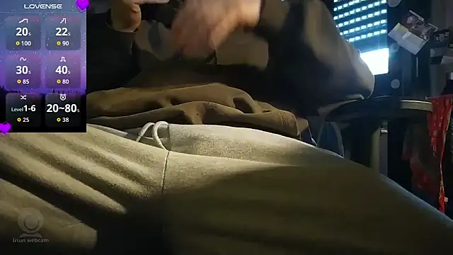 Snapshot of Purple_Flamingo chatting on 11.25.25 Purple Flamingo online show from 11.25.25