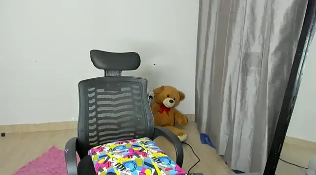  Hello Titty  online show from 01.28.25