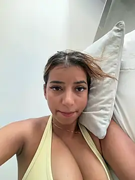 Snapshot of belaa_1 chatting on 07.28.26 belaa 1 online show from 07.28.26