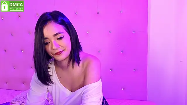 Snapshot of Ivy_Gail chatting on 04.24.26 Ivy Gail online show from 04.24.26