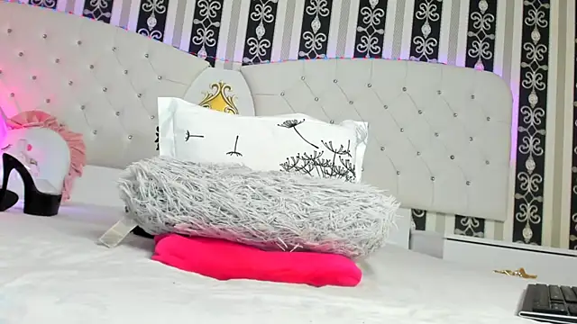 Aidasina online show from 03.10.25