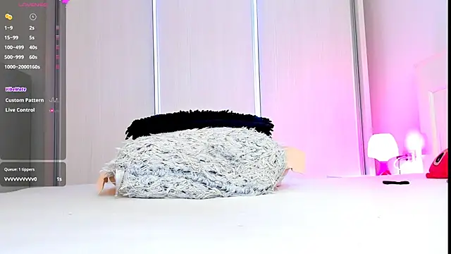 Snapshot of Aidasina chatting on 05.17.26 Aidasina online show from 05.17.26