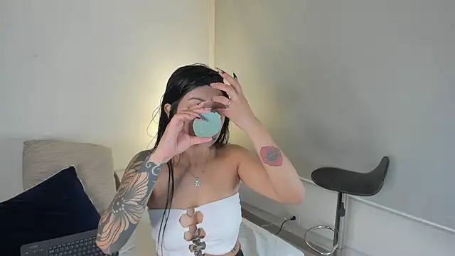 Cilie lee online show from 02.05.25