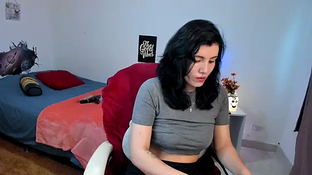 jrcamila online show from 02.25.25