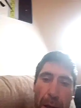 Snapshot of Pollon34- chatting on 11.17.25 Pollon34- online show from 11.17.25