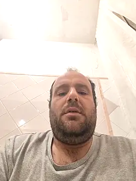 Snapshot of alex899927 chatting on 03.31.26 alex899927 online show from 03.31.26