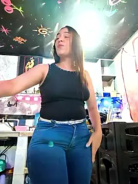 Nanybaker95 online show from 12.04.25